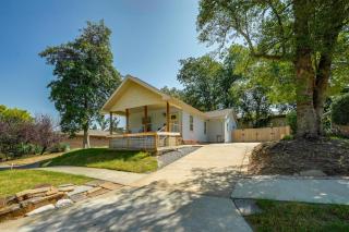 Little Rock Family Home, 1 Mi to Dtwn - 7