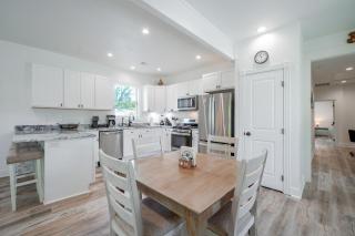 Little Rock Family Home, 1 Mi to Dtwn - 3