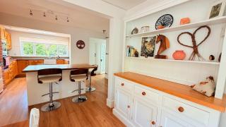 Charming 2-Bedroom Suffolk Cottage with Countryside Views - 8