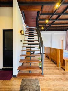 Ella Rock Luxury Villa - 2