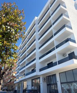 Bright Modern Seaview Apartament - Saranda - 6