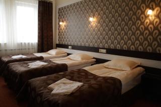 Hotel Trojka - Przemyśl - 9