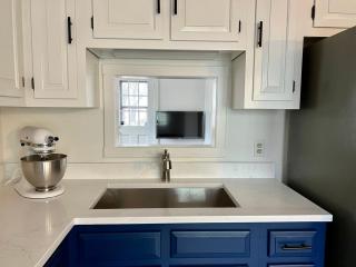 Lakeside Park Beach House - 4