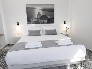 MyBasement Lovely Rooms!! 10min walking to center - 9