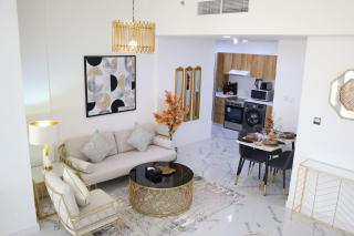 City Nest 2BR - Stylish Urban Oasis - 5