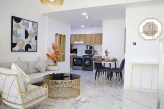 City Nest 2BR - Stylish Urban Oasis - 3