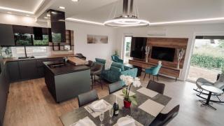 Villa Level - 7