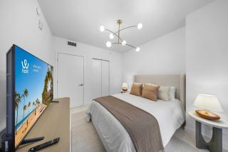 Luxury 1-Bedroom Residence at Viceroy Brickell - 2