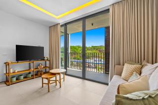 1BR Bucerías condo with pool, gym, balcony, WiFi, and beach views - 4