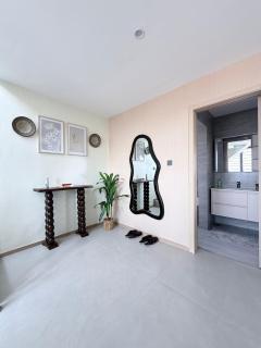 2 bedroom duplex Westlands, rooftop heated pool, gym - 8