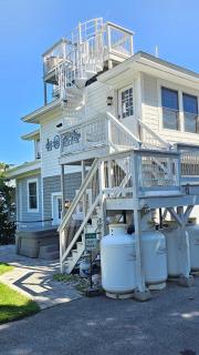 Loza house adirondack skydeck unit lake front - 4