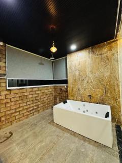 Amberi Vista Villa by Awsmberg Stays - 2