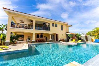 Bocobay Seaside Beach House - 5