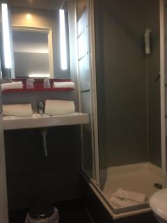 Enzo Hôtel Trappes - 6