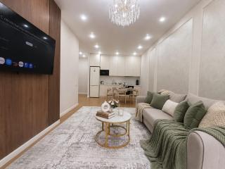 Estet Apartment by Mega Mall - 1