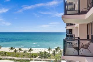 Adorable 2 Bedroom Condo Beach Service 1110 - 5