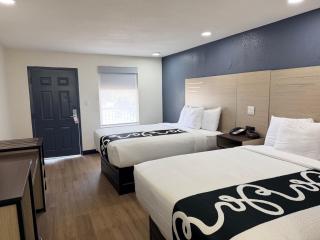 Spring Place Inn & Suites - 6