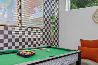 South Austin Hideaway Yard + Game Room - 8
