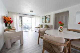 Renovated Chic Condo Steps from Carlisle Bay - 3