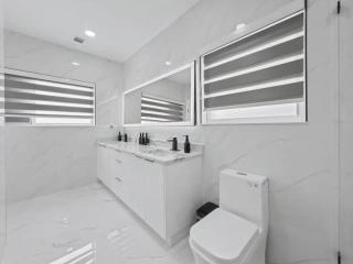 Luxury Miami Villa Sleeps 7 Near Brickell - 8