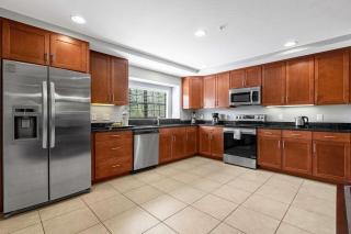 Sunny Summer in FL - Relax in a TownHome by Disney! - 5