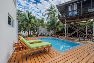 North Beach Retreat - 0