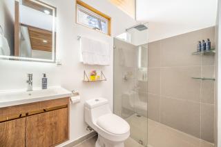 'Veranera' Condo w/ Pool Access, 1/2 Mi to Beach! - 1