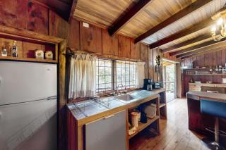 Barva Forest Cabin w/ Deck, Mtn Views - 3