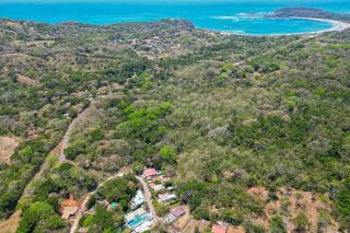 Pool & Large Patio: Playa Carrillo 3BR Family Home - 8