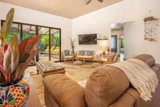 Pool & Large Patio: Playa Carrillo 3BR Family Home - 7