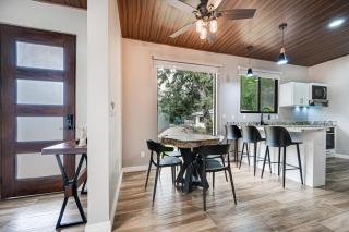 5 Mi to Ocean: 2-Unit Gold Coast Getaway! - 3