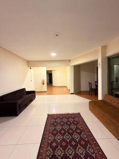 RockCliff Resort Executive Room at Kashmir Point - 10 min to GPO - 2