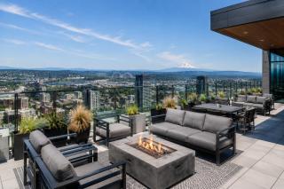 Portland Skyview 1BR Residence - 4
