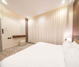 N23 Stylish 1BR, Al Falah, Near Boulevard - 9