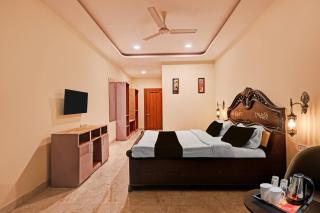 Townhouse Rau Circle Formerly Hotel U Turn & Restaurant - 6