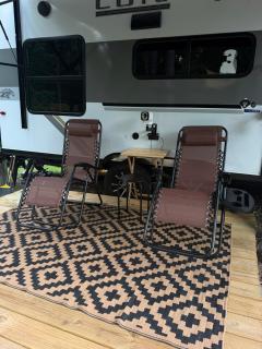 Outdoor Cinema, Fire Pit Private RV Retreat - 4