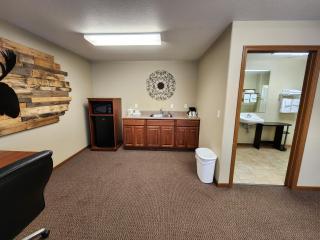 Cimarron Crossing Motel - 4