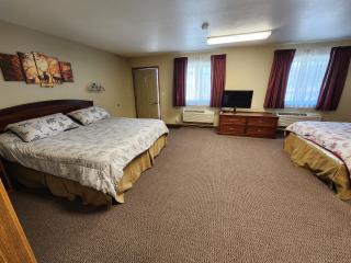 Cimarron Crossing Motel - 2