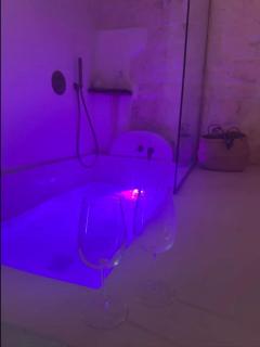Amantía suite romantica con Jacuzzi privata - 2