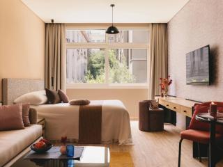 Downtown Cairo Saint J Hotel By BluKeys - 9