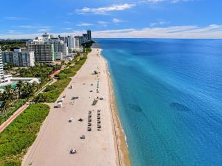 Stylish Oceanfront 2BR 1 and a half BA Condo with Resort Amenities Pools Gym Sauna 1402 - 6