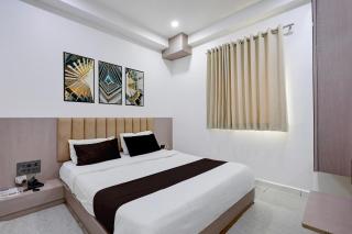 Hotel O Secure 247 Inn - 1