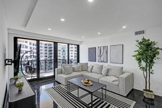 Miami Beach Paradise 4BR Stylish condo with Resort Perks 1007 - Miami Beach - 5