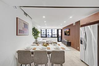 Modern 4BR with Ocean Views Pools and Direct Beach Access - 3