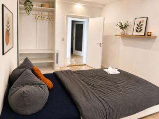 OG1 R City Wohnung mit Balkon 15min bis Salzburg - 3