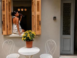 Old Town Boutique Suites - 5
