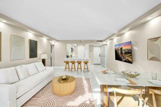 Luxury Oceanview Beachfront Condo Grand Balcony 1403 - 1