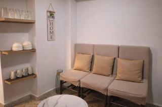 Serene Apt TV Kitchen Laundry Medellin - 6