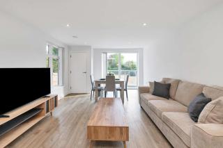 2 Bedroom Addenbrookes Apartment - 0