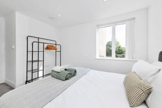 2 Bedroom Addenbrookes Apartment - 6
